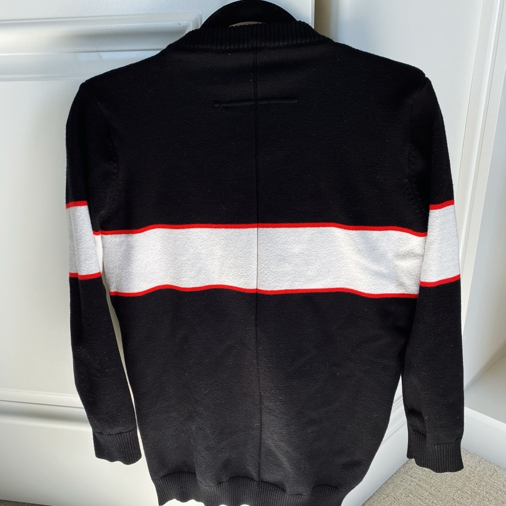 Sweater - Picture 3 of 3
